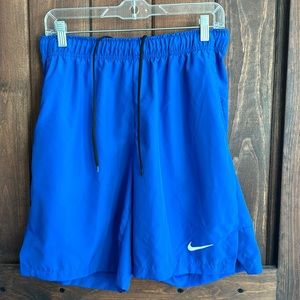 Nike Men's basketball shorts, Dri-fit Size Medium royal blue